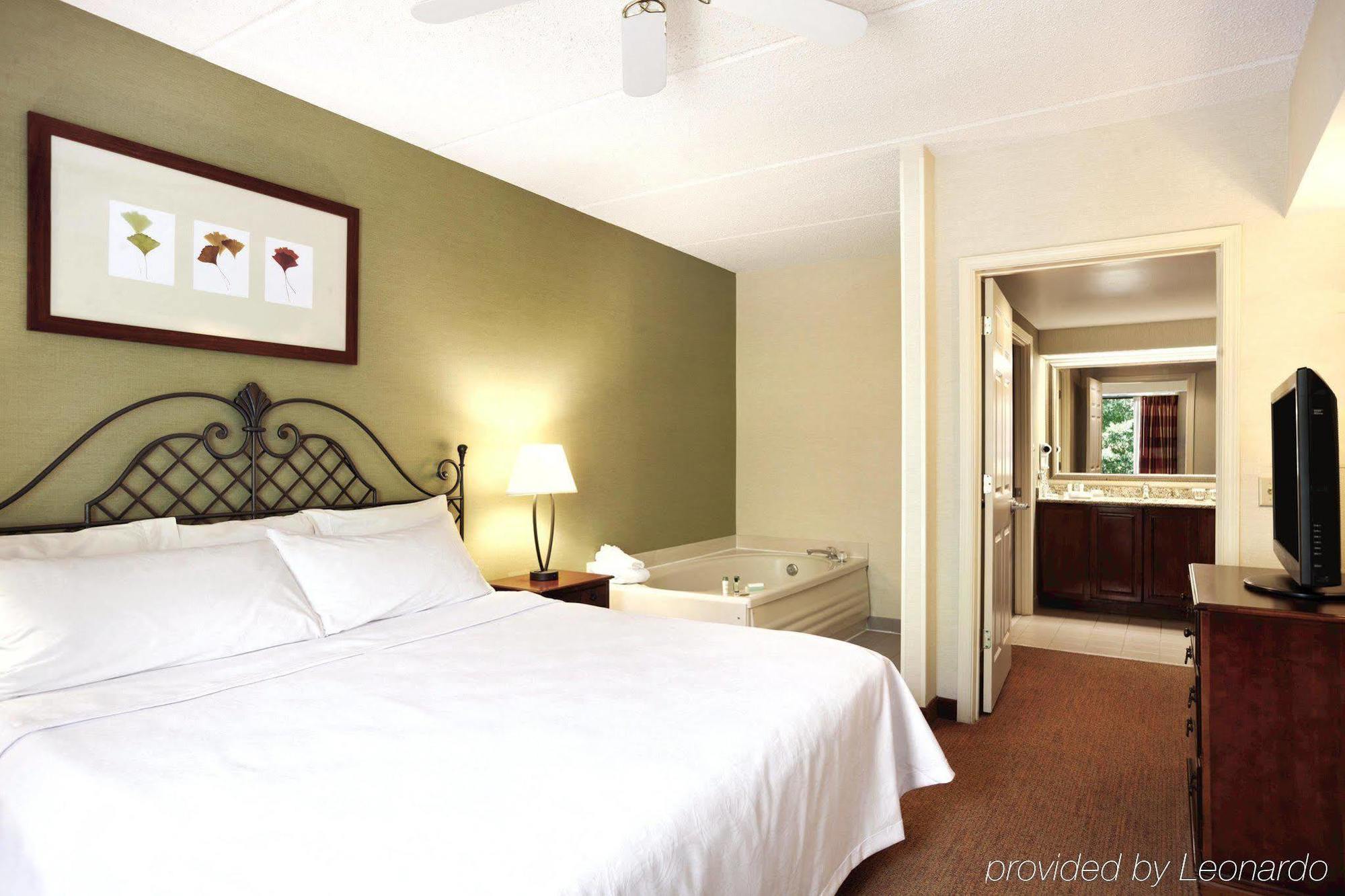 Homewood Suites Williamsburg Exterior foto